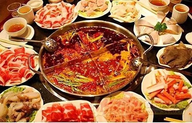 瑞典的兰州拉面馆顾客排长队！馒头、火锅、螺蛳粉……还有众多中国美食海外受追棒(图7)