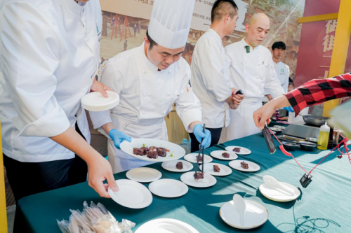 寻味杭城食尚潮流新体验——2024“味美浙江·食在杭州”餐饮消费欢乐季启幕(图3)