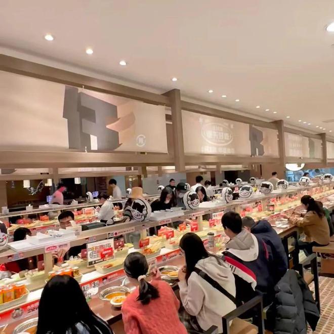 一批“平价小火锅”全国遍地开花能否跑出下一个“海底捞”？(图3)