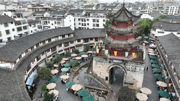 逛千年药市赏非遗民俗品特色药膳德昌2024年端午文旅活动好热闹(图5)