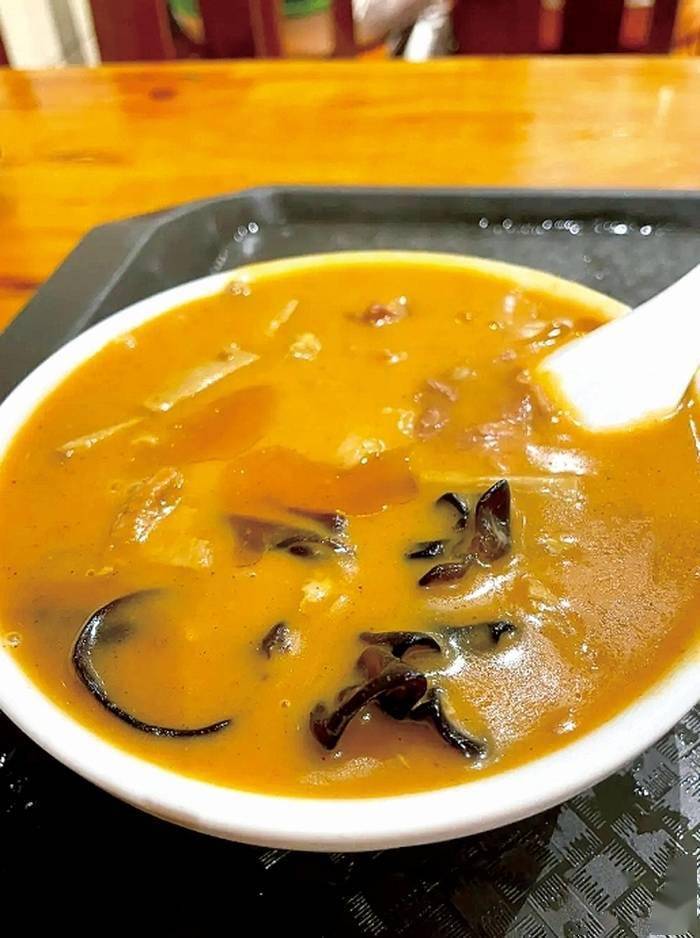 美食美幻这些郑州名吃的诱惑无法拒绝2024新春消费攻略(图1)