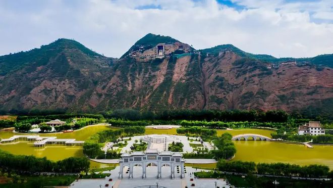 打响2024文旅第一枪甘肃天水麻辣烫突然火了！真馋人！(图6)