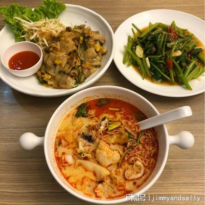 【2024曼谷美食】｜泰国曼谷10大美食餐厅、经典小吃推荐(图17)