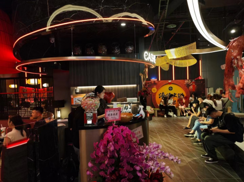 中国台湾食客也实现了吃着火锅唱着歌湊湊中国台湾首店开业(图2)