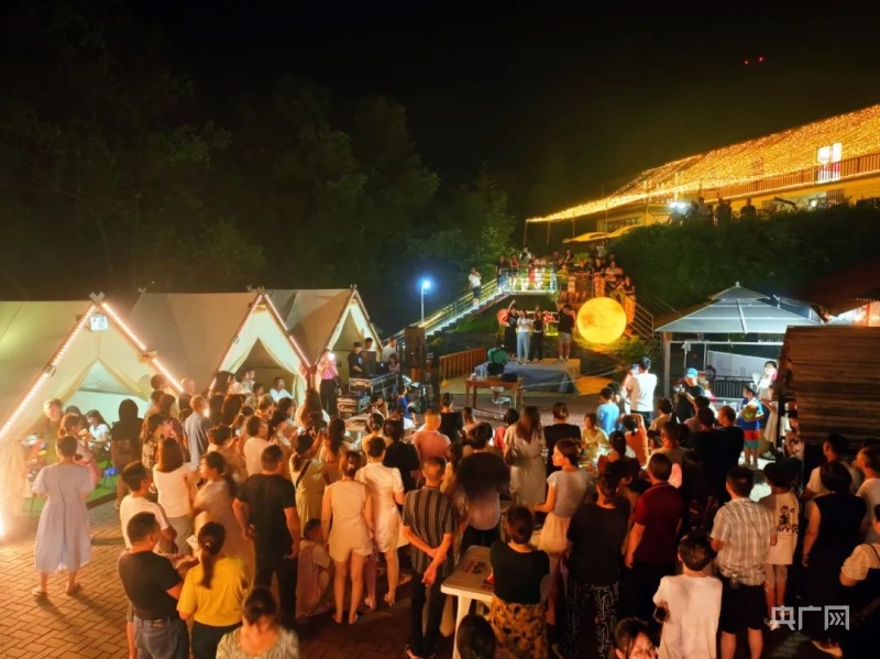 江西：夜市经济助力乡村“蝶变”(图4)