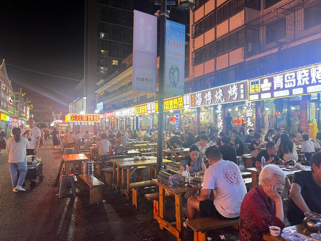 利好政策密集出台餐饮企业降价揽客却难“如愿”？(图1)