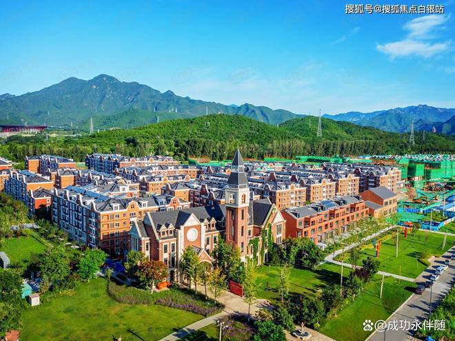 北京水岸雁栖售楼处电线水岸雁栖在售户型价格咨询！(图2)