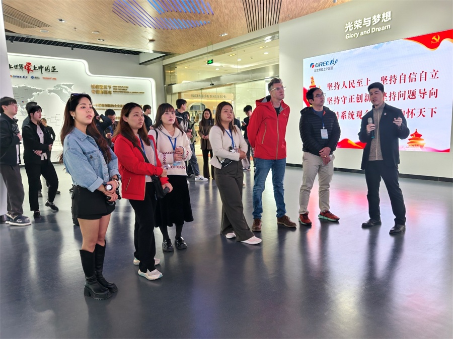 【2024打卡中国】外国网红博主在珠海的“追遗逐新”之旅(图4)