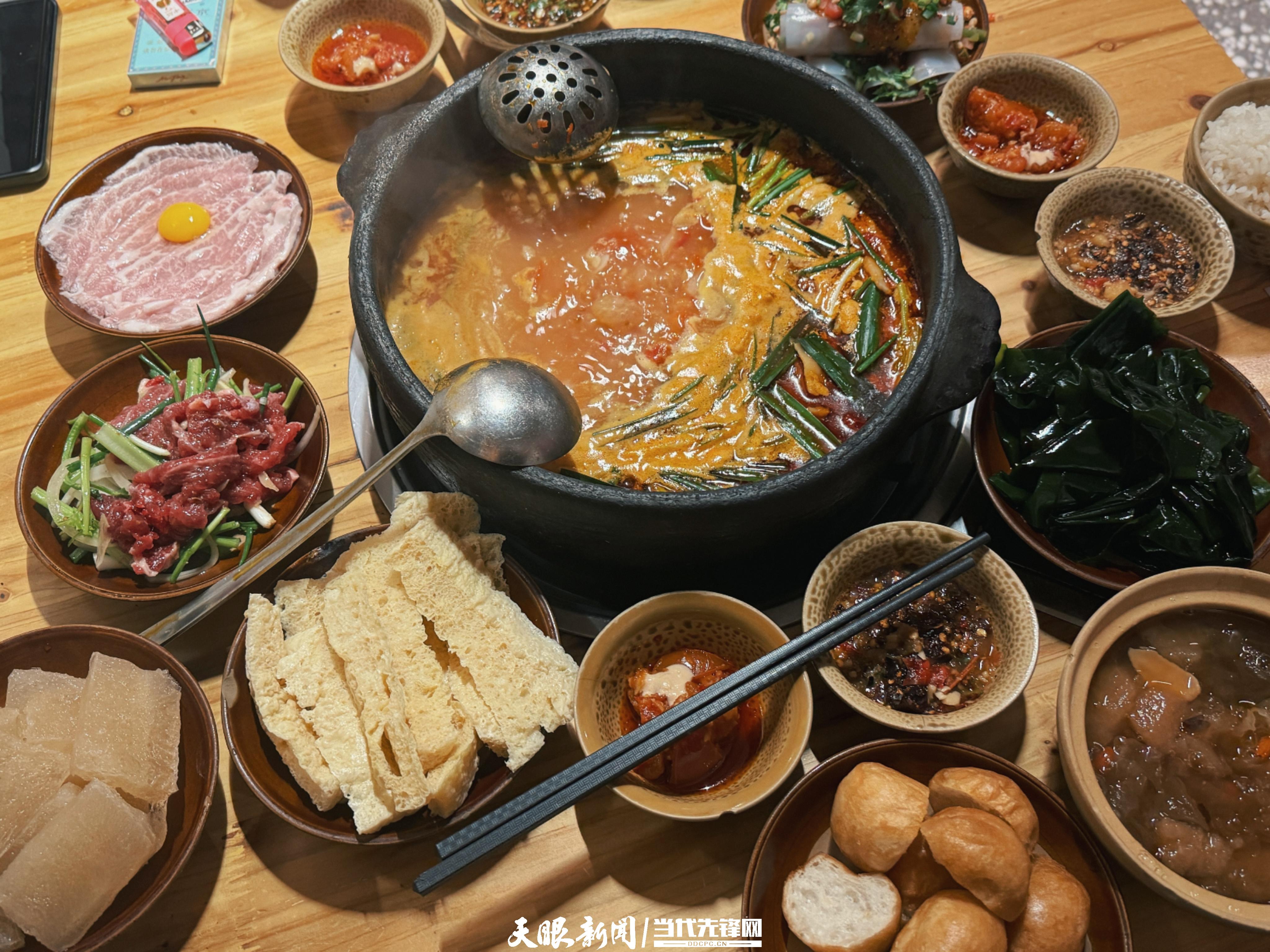 黔地御寒记①｜吃一顿火锅品一口贵州滋味(图2)