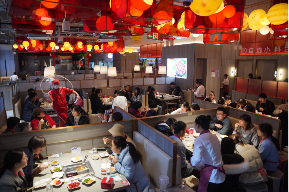 成“大厂标配”海底捞企业火锅第八家店花落小米食堂(图3)
