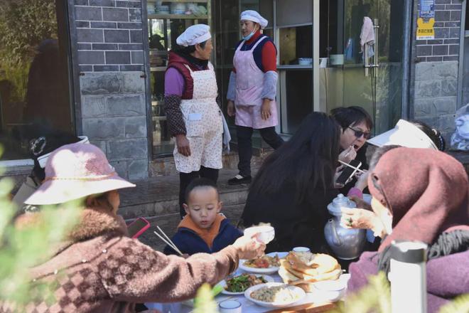 丽江当地人骨子里的“纳西味道”是什么？(图4)