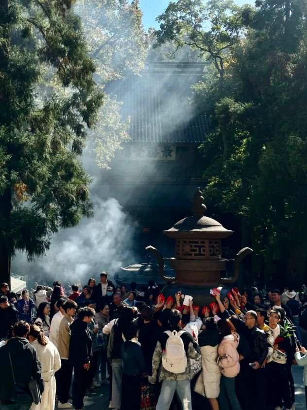 玄学火锅正在占领年轻人的市场(图3)