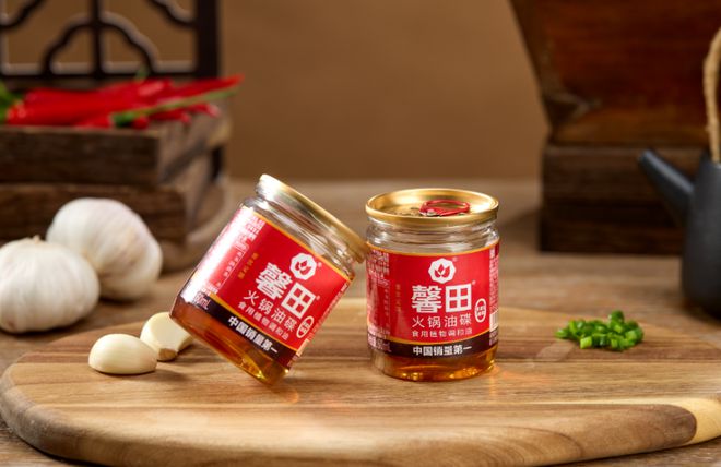 馨田火锅油碟一年卖出过亿罐怎么做到的？(图1)