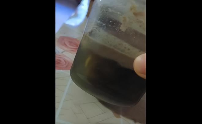 三百年老字号只剩一层皮一块腐乳下不去半拉馍王致和怎么了？(图10)