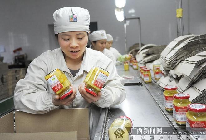 三百年老字号只剩一层皮一块腐乳下不去半拉馍王致和怎么了？(图18)