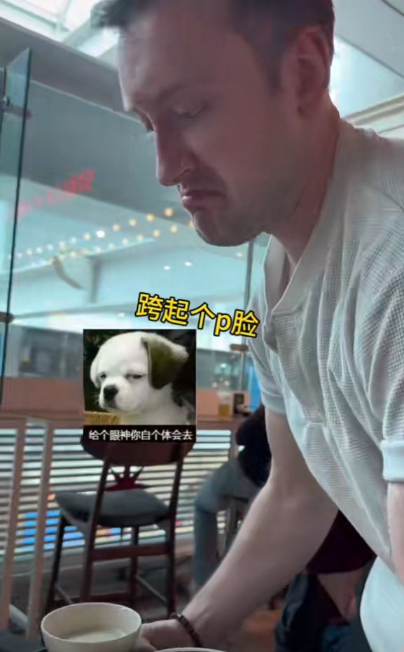 彻底刷新认知！老外免签来华吃了中国大餐回国咽不下白人饭了(图17)