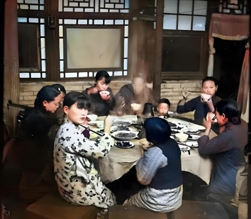 被逼疯的火锅业开始向民国偷师(图2)