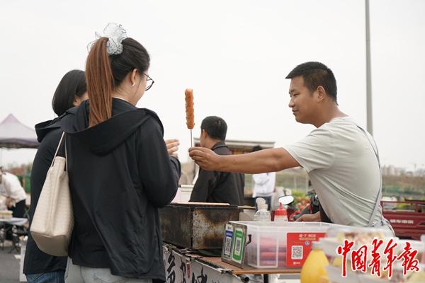 煤炭之城转型路上的摇滚(图3)