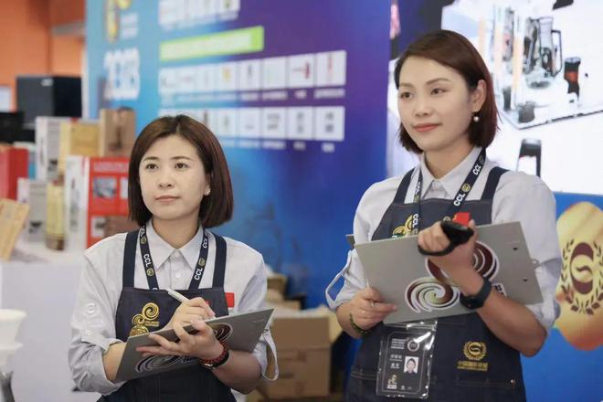 年轻人扎堆去贵阳只干一件事(图6)