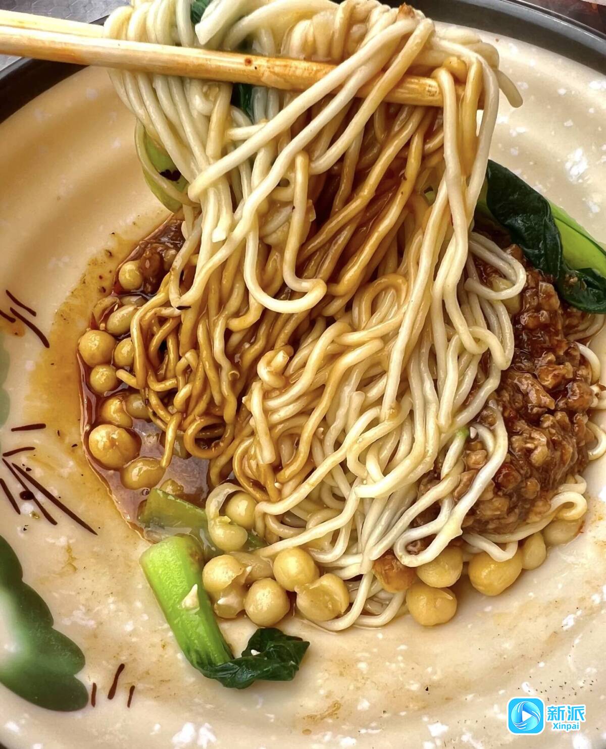 文艺演出、美味食品、非遗技艺……潍坊的夜市是个“斜杠青年”(图4)