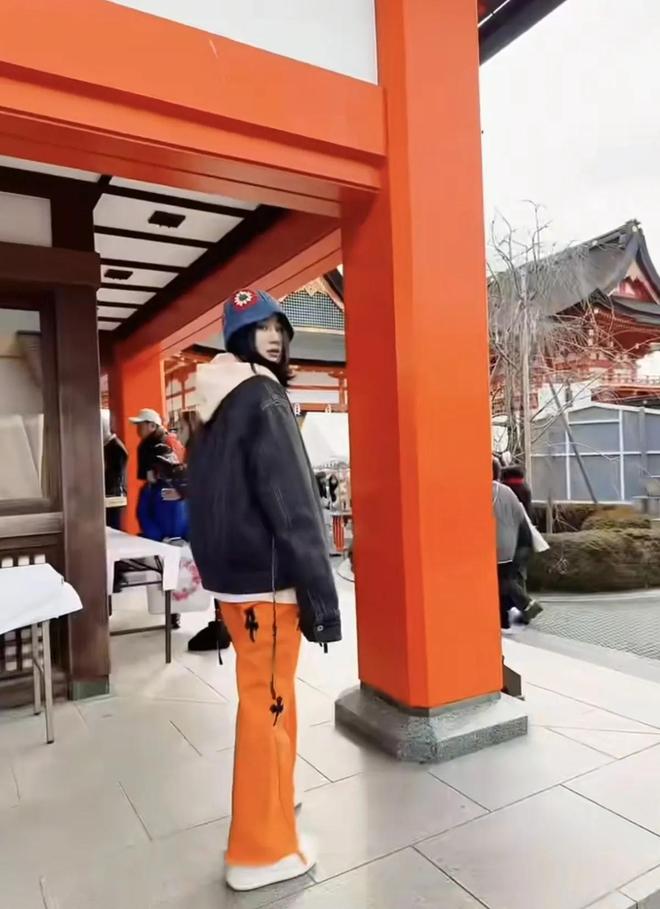 张九龄新婚妻子疑是德云鼓曲社美女姜璐生活照曝光性感又朴素(图3)